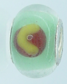 EB304 - Green, red and yellow bead