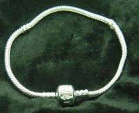 Bracelet 18 cms fits European beads with Love clasp