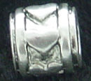 EB164 - Bead with small hearts