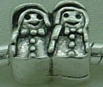 EB174 - Bead with 2 little girls