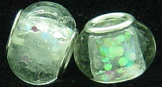 EB270 - Clear bead with silver glitter